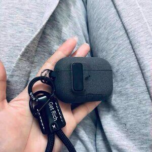 Textured Black Wireless Earbud Case w/ Clip